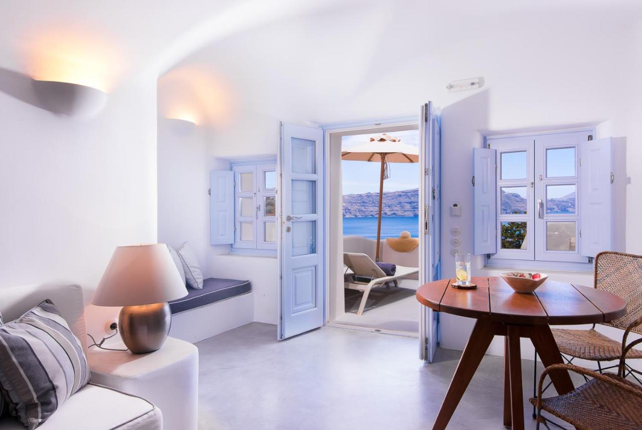 Hotel Pezoules Of Oia Exterior foto